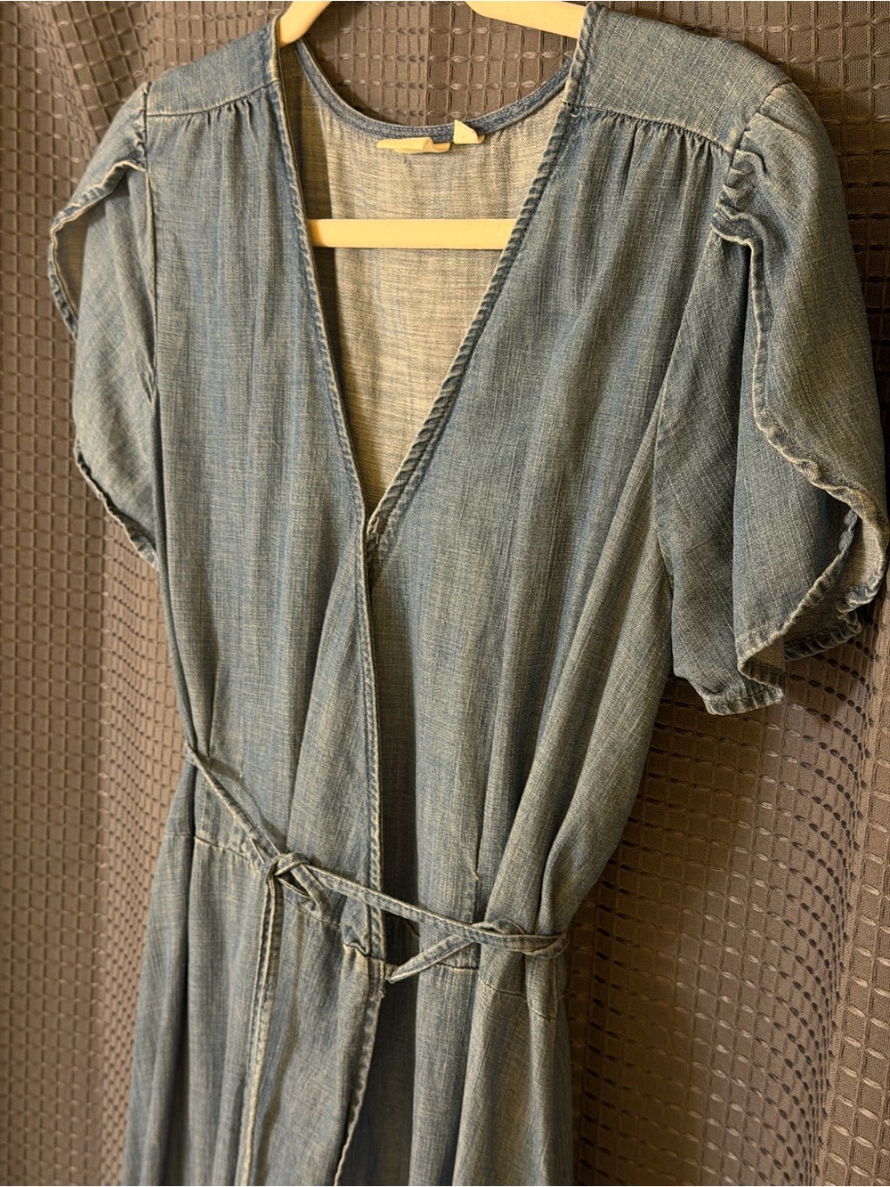 GAP Wrap Maxi Dress in Denim Blue - Picture 2 of 9